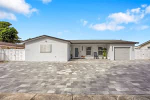 16922 Sw 107th Pl, Miami