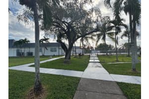 20320 Ne 2nd Ave 7, Miami Gardens