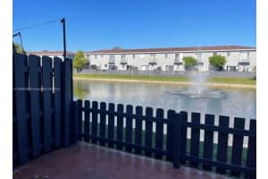 5220 Nw 109th Ave 7, Doral