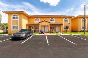 7666 W 34th Ln 7-202, Hialeah 7666 W 34th Ln 7-202, Hialeah