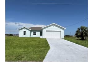 1060 S Capri Ct, La Belle