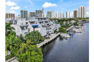 430 Poinciana Island Dr 1710, Sunny Isles Beach