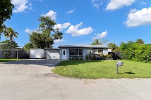 6108 Nw 8th St, Margate