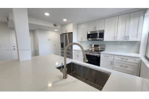 750 Egret Cir 6401, Delray Beach