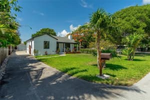 246 Ne 13th St, Delray Beach