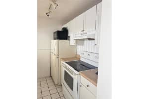 8100 Geneva Ct 145, Doral 8100 Geneva Ct 145, Doral