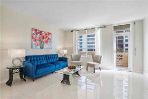 10185 Collins Ave 515, Bal Harbour