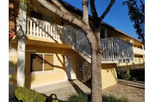 2323 Van Buren St 106, Hollywood