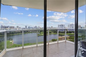 3675 N Country Club Dr 2008, Aventura