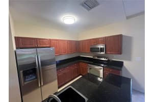 9217 Sw 227th St 11, Cutler Bay