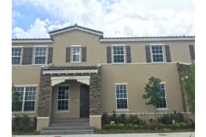 17107 Sw 96th St, Miami