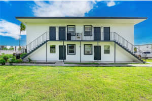 10015 Sw 170th Ter 2, Miami