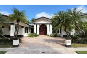 2075 Arch Creek Dr 2075, North Miami 2075 Arch Creek Dr 2075, North Miami