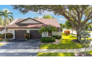 6050 Nw 92nd Ave, Tamarac