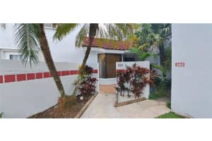 2410 San Remo Cir, Homestead