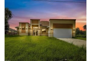 2815 Nancy Dr, Lehigh Acres