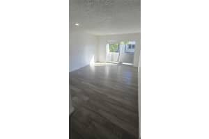 11110 Sw 196th St 410, Cutler Bay
