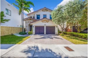 6900 Nw 106th Ave, Doral 6900 Nw 106th Ave, Doral