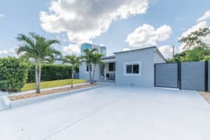 260 Ne 46th St, Miami