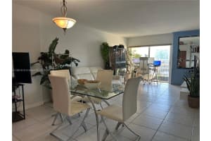 400 Kings Point Dr 726, Sunny Isles Beach 400 Kings Point Dr 726, Sunny Isles Beach