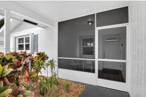 3810 Rowena Cir ., West Palm Beach