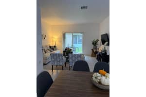 5755 Nw 115th Ct 107, Doral