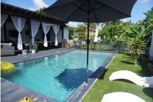 4678 Nw 99th Ter, Sunrise