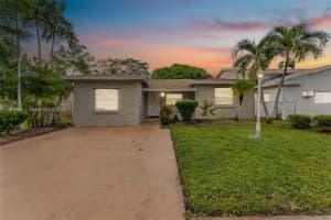 608 Nw 9th St, Hallandale Beach