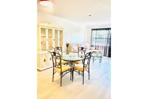 3431 Nw 50th Ave 207, Lauderdale Lakes