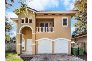 1736 Ne 9th Dr 1736, Homestead