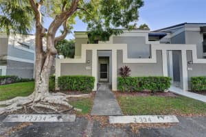 2334 Sw 82nd Ter, North Lauderdale
