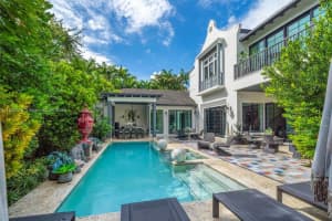 590 Ne 59th St, Miami