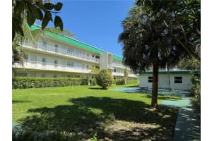 1450 Atlantic Shores Blvd 110, Hallandale Beach