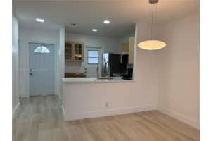 4700 Nw 35th St 602, Lauderdale Lakes