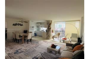 17021 N Bay Rd 1022, Sunny Isles Beach