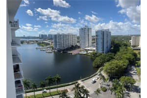 2801 Ne 183rd St 1909w, Aventura