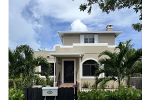 1835 Sw 10th St, Miami