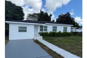 2441 Nw 98th St, Miami