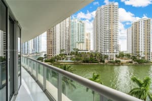 495 Brickell Ave Bay607, Miami