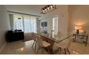 1120 98th St 304, Bay Harbor Islands