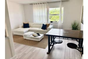 1855 Plunkett St 306, Hollywood