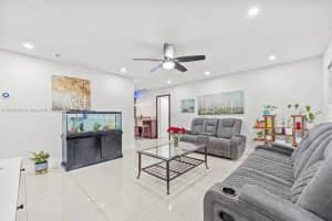 6800 Sw 26th St, Miramar