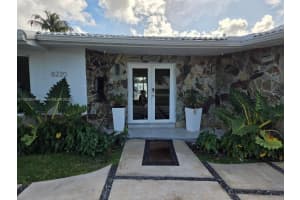 8220 Sw 48th St, Miami 8220 Sw 48th St, Miami