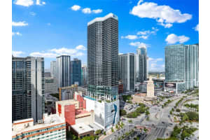 398 Ne 5th St 2602, Miami