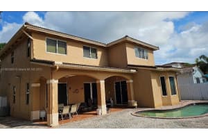 16074 Sw 62nd St, Miami