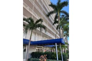 1300 Lincoln Rd D304, Miami Beach