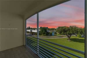 608 Ne 2nd St 440, Dania Beach