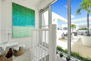 1700 Meridian Ave 503, Miami Beach