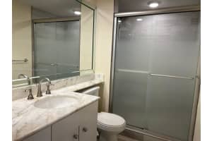 19355 Turnberry Way 10a, Aventura