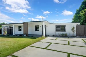 14970 Leisure Dr 14970, Homestead 14970 Leisure Dr 14970, Homestead